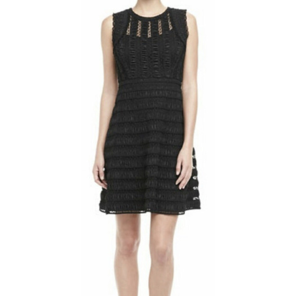 Diane von Furstenberg Dress Womens Size 4 Black Dolly Dress Fit and Flare Zip - Picture 3 of 11